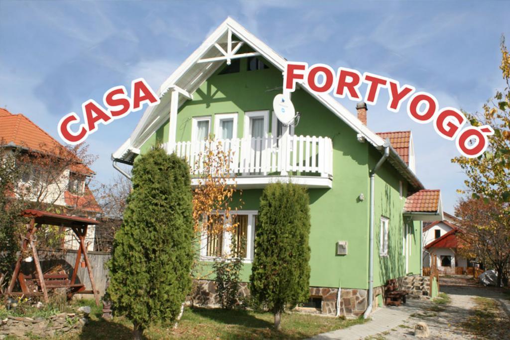 Casa Fortyogo เตอร์กู เซกูเยสก์ ภายนอก รูปภาพ